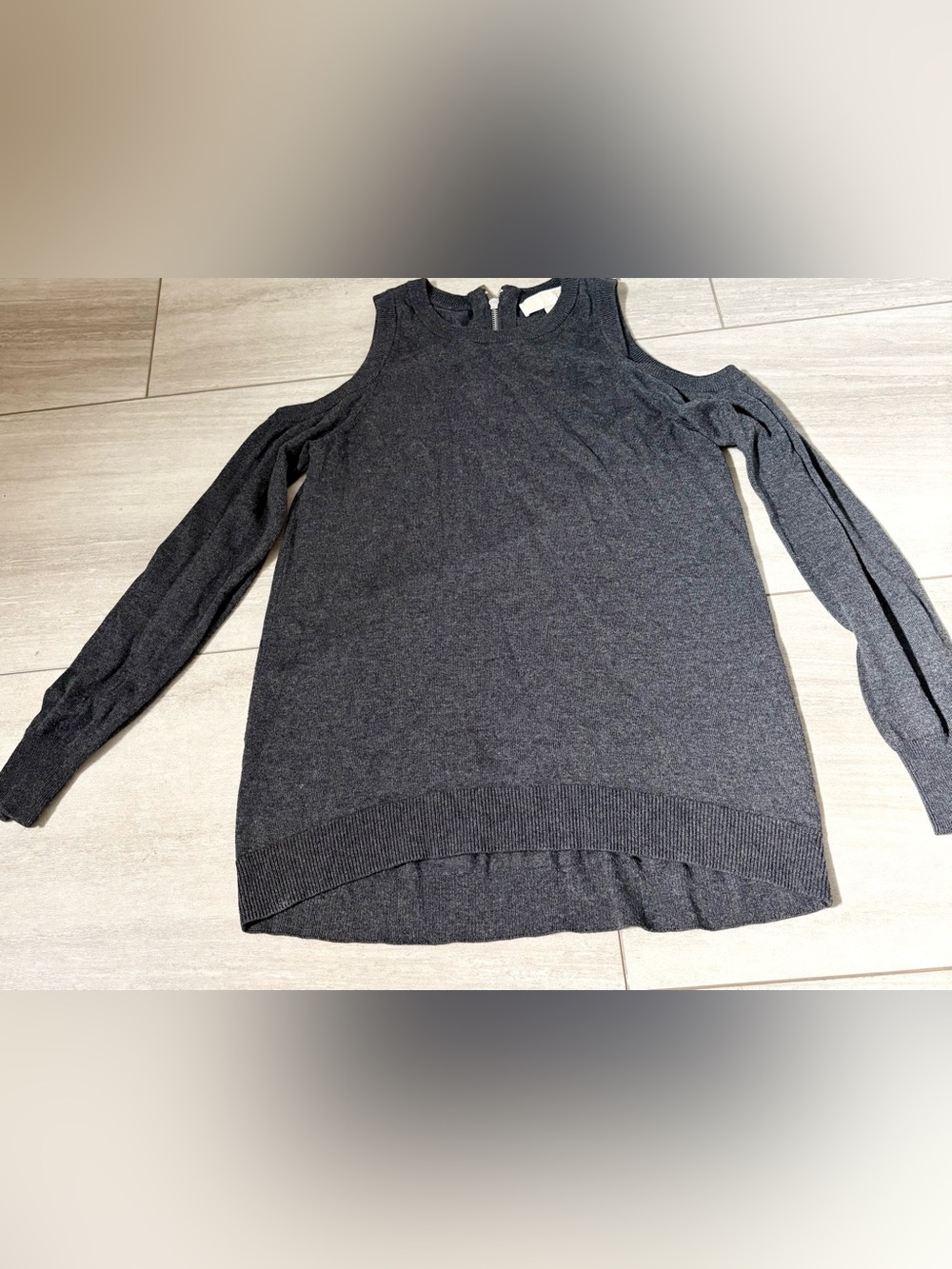 MICHAEL Michael Kors Women’s Charcoal Gray Cold-Shoulder Zip Sweater